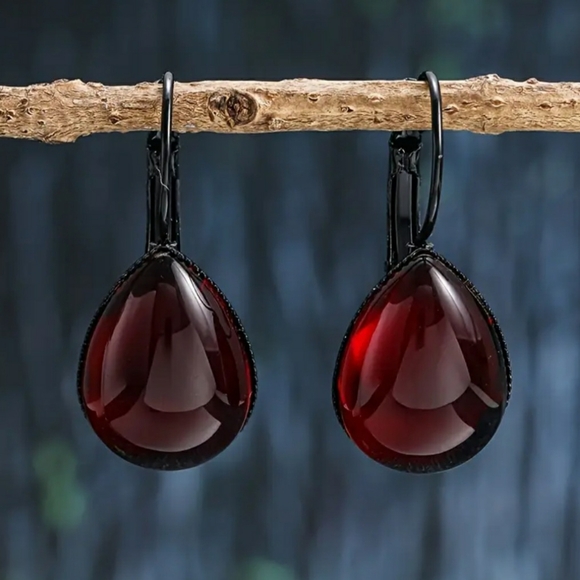 Elegant Red Teardrop Earrings, Nwt - Picture 2 of 3